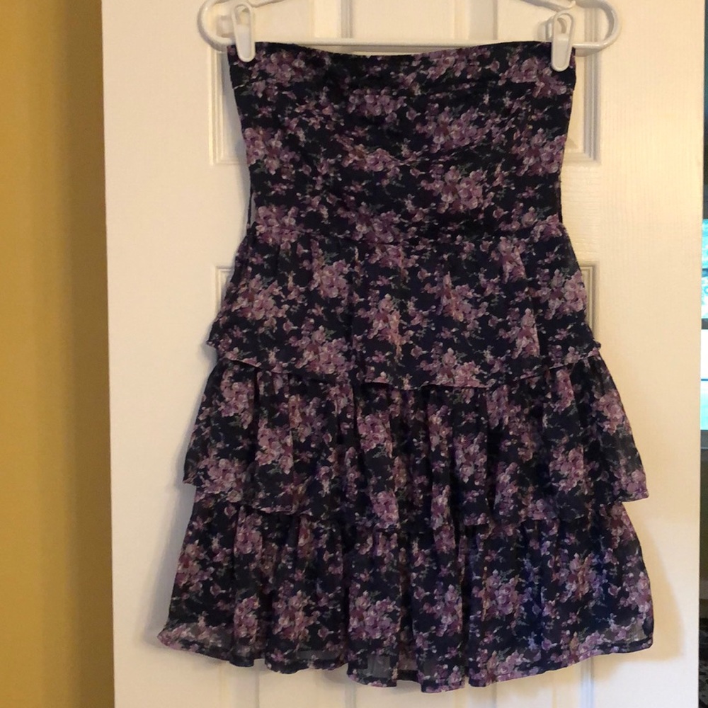 Strapless dress